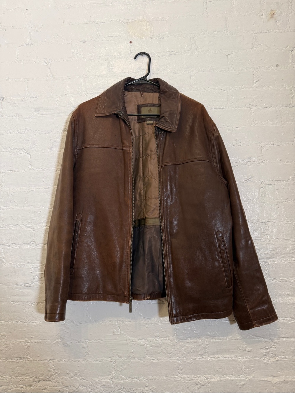 RAINFOREST Men's Brown Leather Bomber Jacket